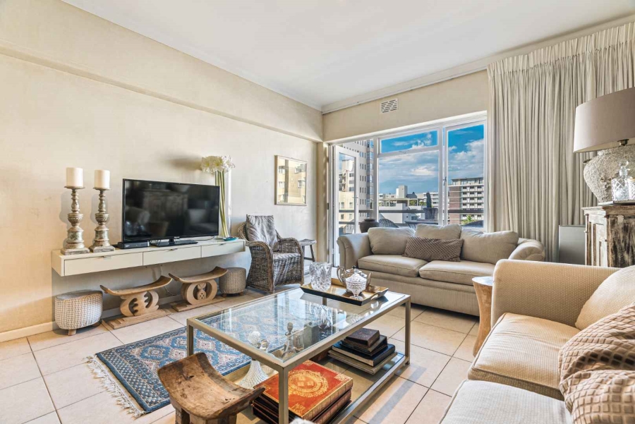To Let 2 Bedroom Property for Rent in Sea Point Western Cape